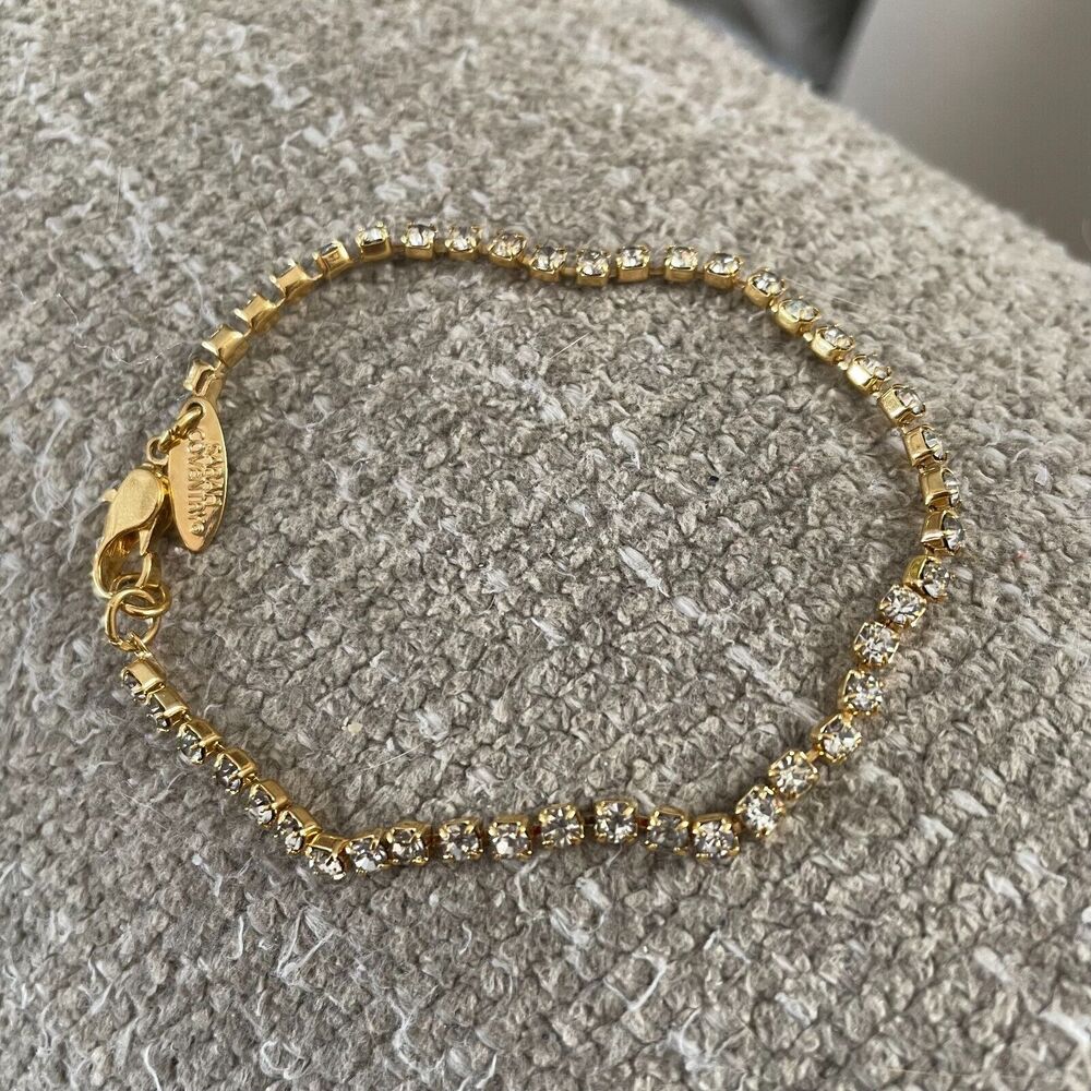 ...Vintage SARAH COVINGTON...Gold Tone, glass rhinestones bracelet 7", delicate